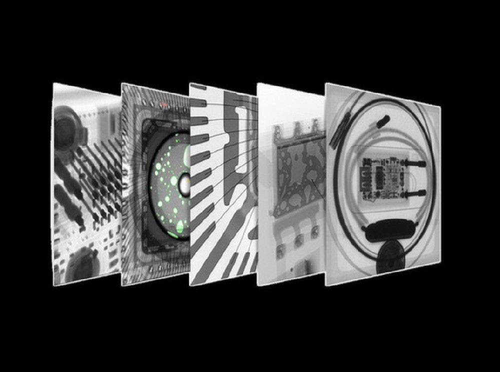 Analysis of Artifacts in Industrial CT