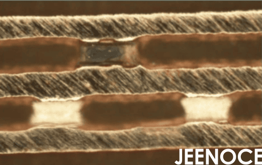 PCB deformation vs. intact PCB in reflow soldering image.png