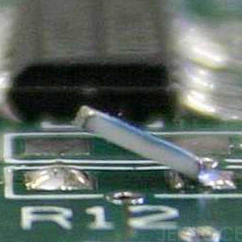 Tombstoning (立碑效应) – Cause: uneven heating